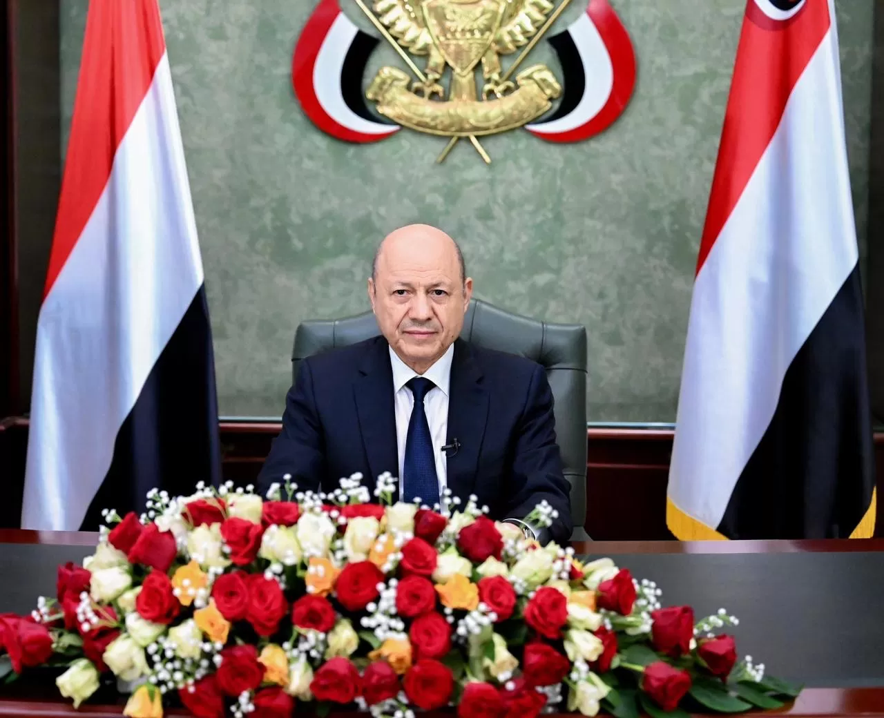 القاهرة : مناشدة عاجلة لرئيس المجلس الرئاسي من اولياء امور المدارس اليمنية