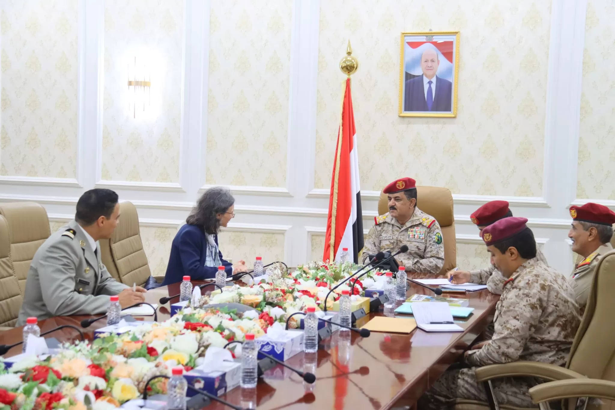 هام : وزير الدفاع يؤكد جاهزية الجيش الوطني لإطلاق عملية عسكرية خاطفة في عموم مناطق فلول ايران